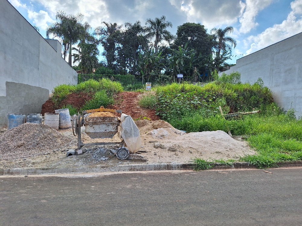 Terreno em Arcadas - Amparo/SP.