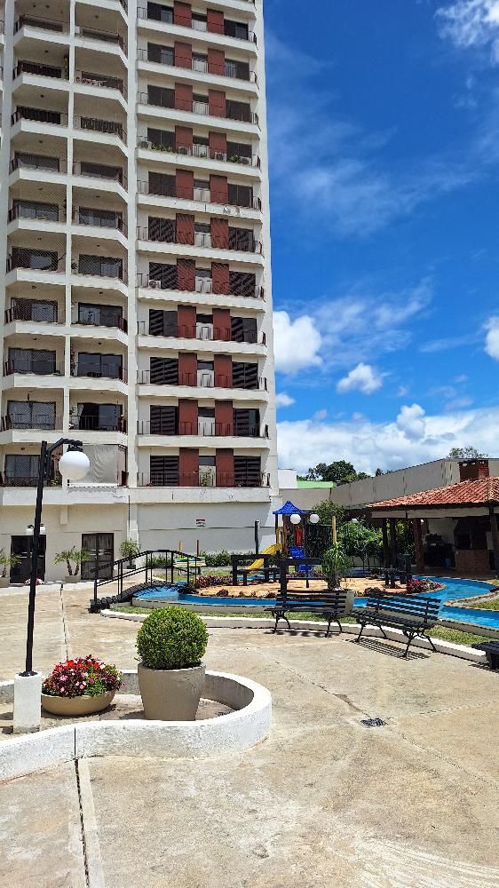 Apartamento Centro - Amparo/SP.